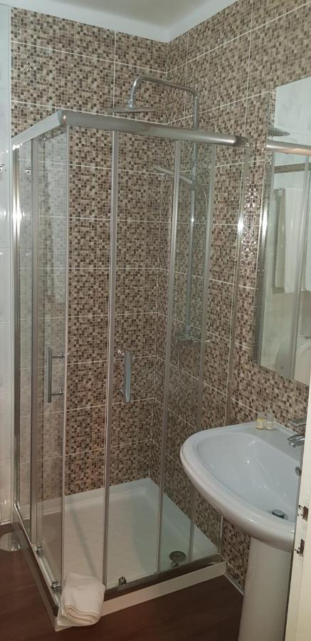 Residencial Solar Da Estacao Hotel Barcelos Buitenkant foto